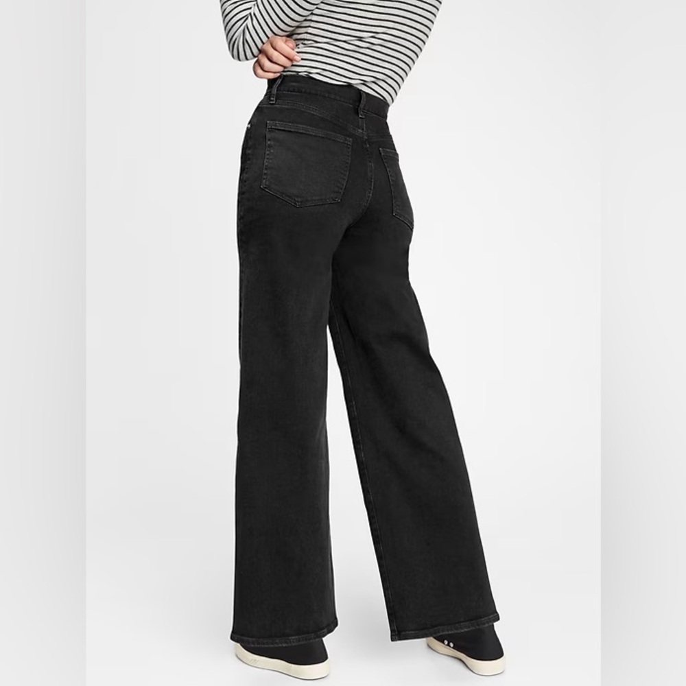 GAP Charcoal Wide-Leg Jeans